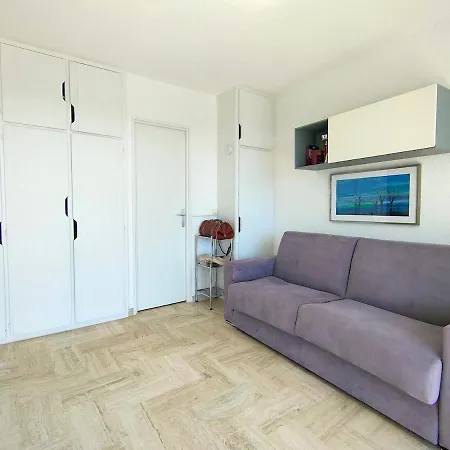 Surcouff Apartment *